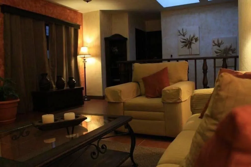 אנטיגואה גואטמלה Hotel Posada De La Luna