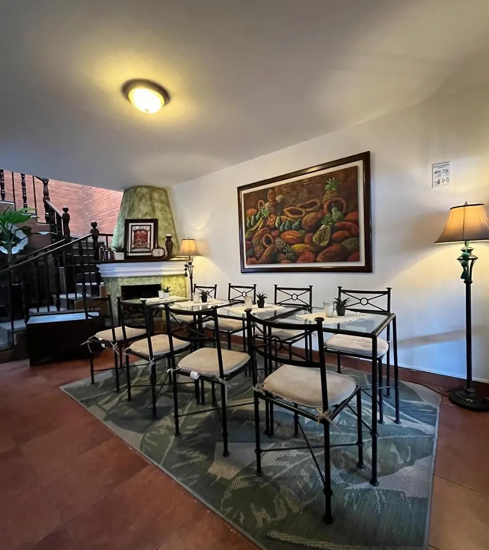 Hotel Posada De La Luna Antigua