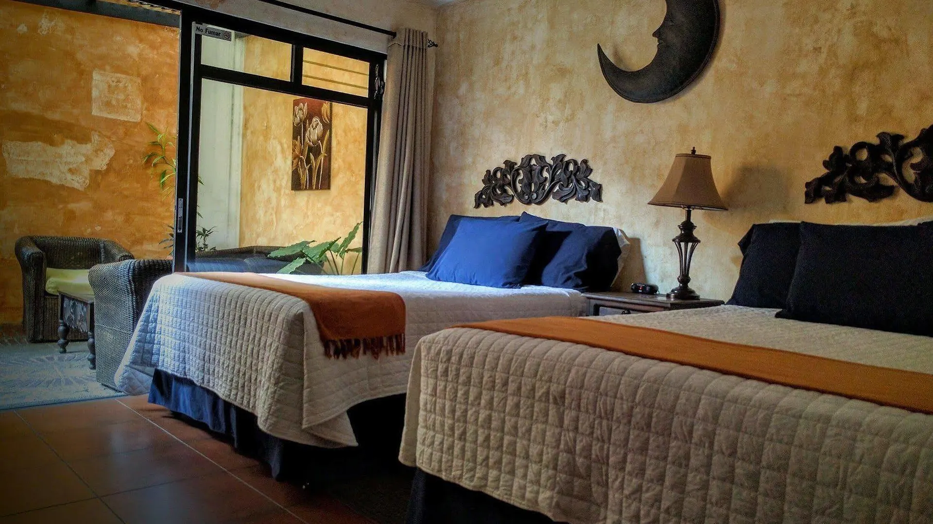 אנטיגואה גואטמלה Hotel Posada De La Luna  אנטיגואה גואטמלה