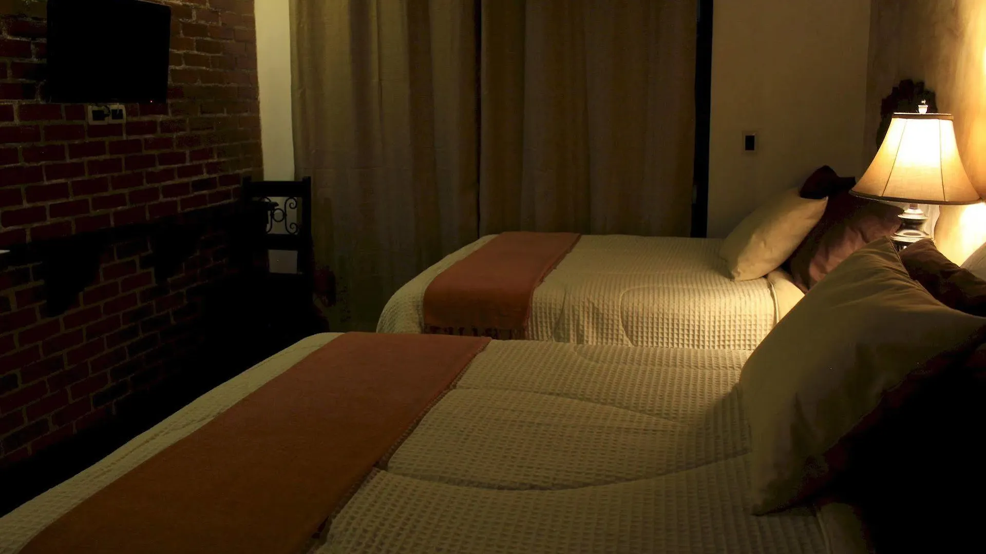 אנטיגואה גואטמלה Hotel Posada De La Luna הונדורס