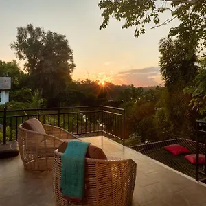 https://namkhan-ecolodge.hotelsluangprabang.com