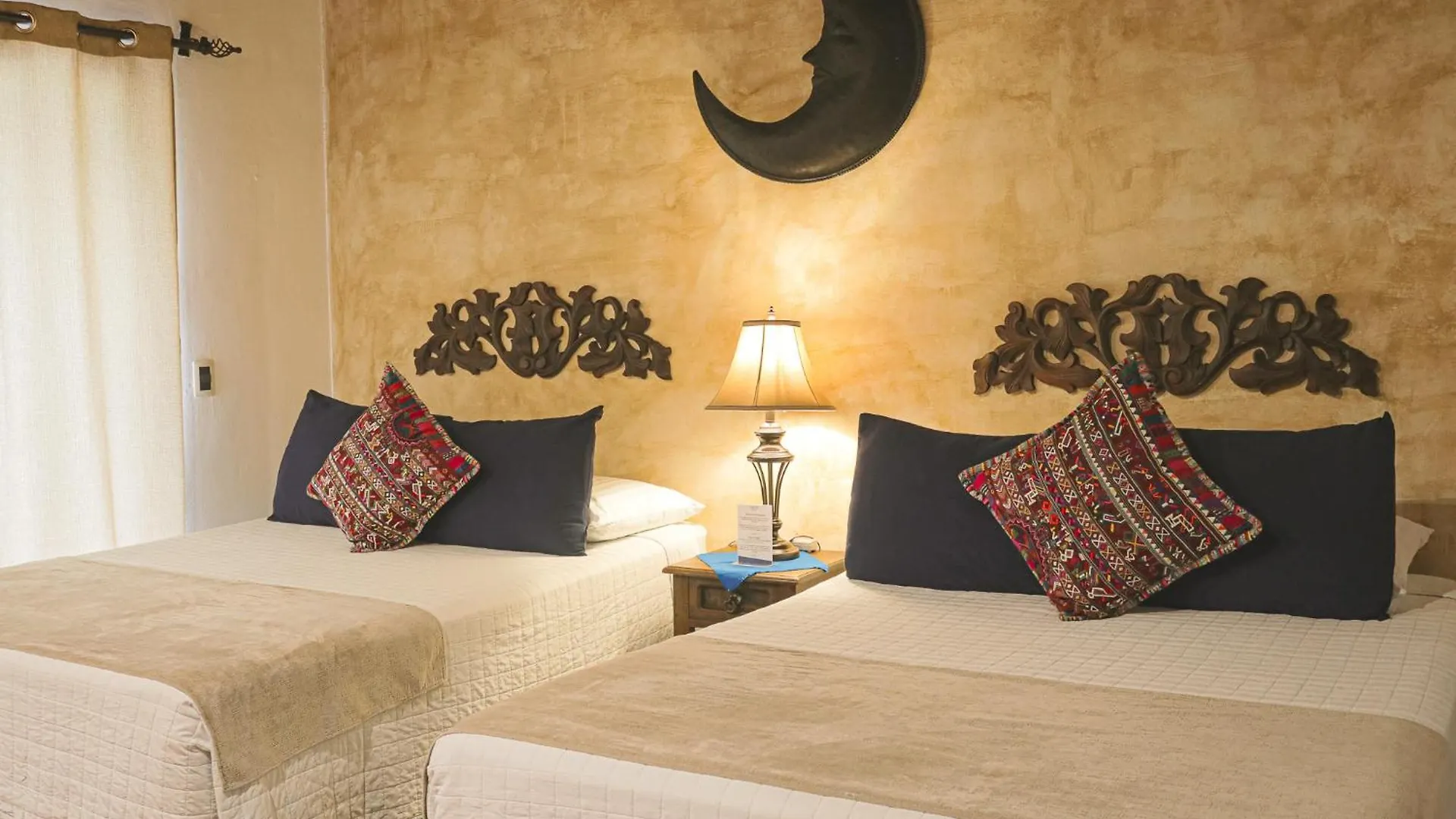 Hotel Posada De La Luna Antigua